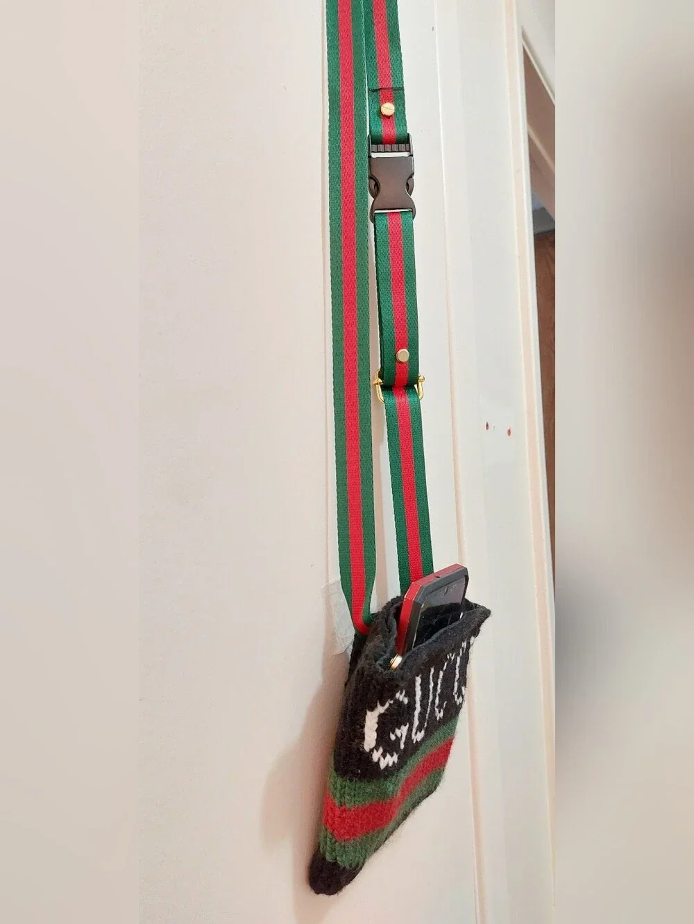 SALE Gucci Black Knit Belt Bag/Phone Case Green/Red Adjustable Strap - Picture 7 of 10